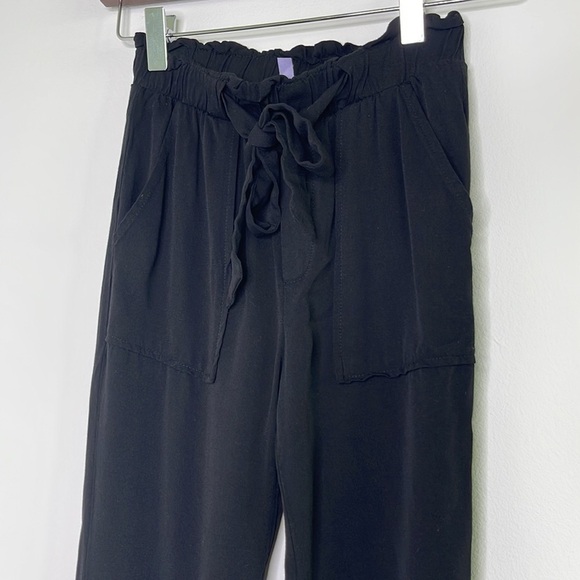 Good Luck Girl Paperbag tie wasted jogger size S - Picture 3 of 6